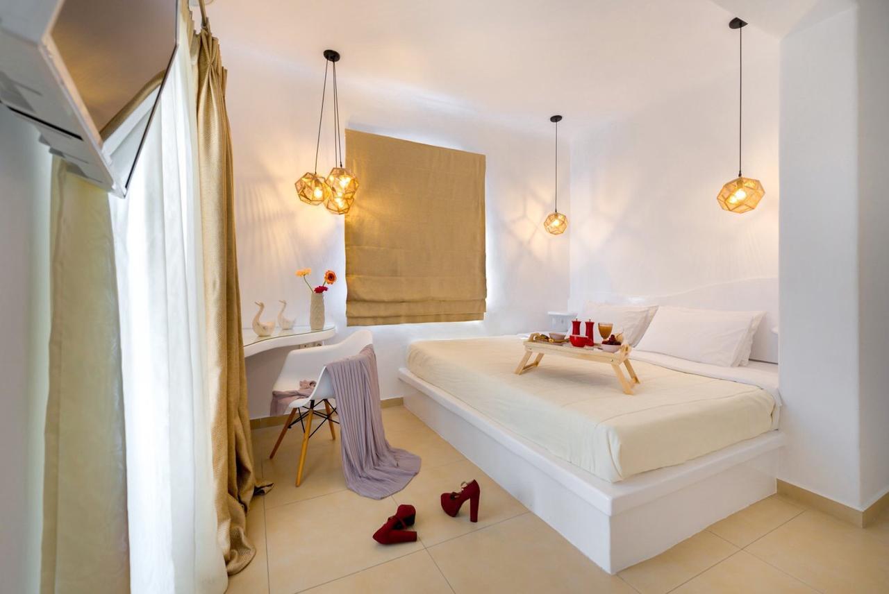 Santorini's Diamond